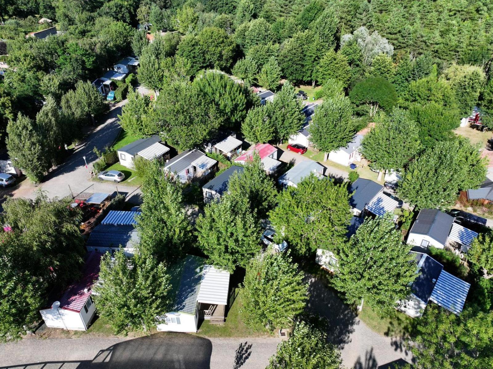 Camping Les Mancellieres Avrille  Экстерьер фото